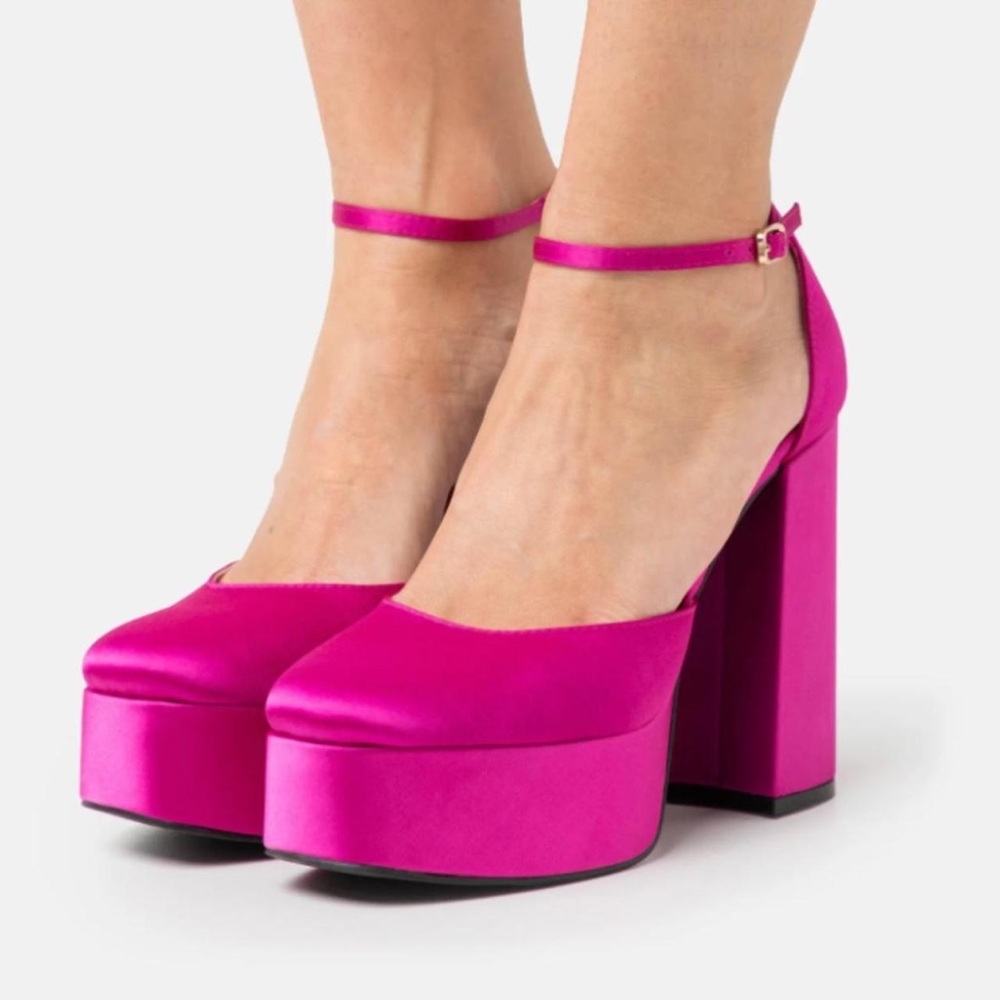 Madden Girl Dion Magenta Platform Heels